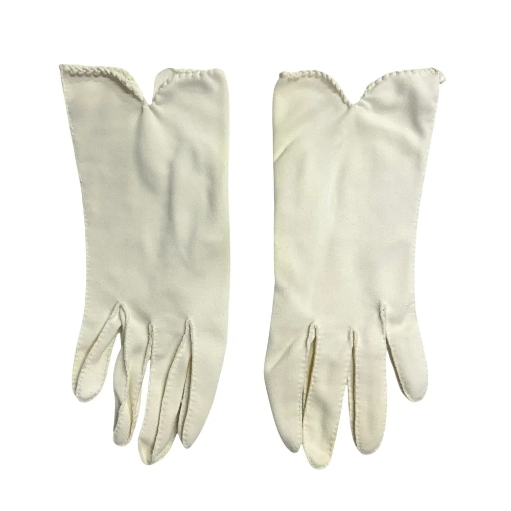 Vintage Cream Wrist Length Gloves Scalloped Trim S Off White Coquette Regency